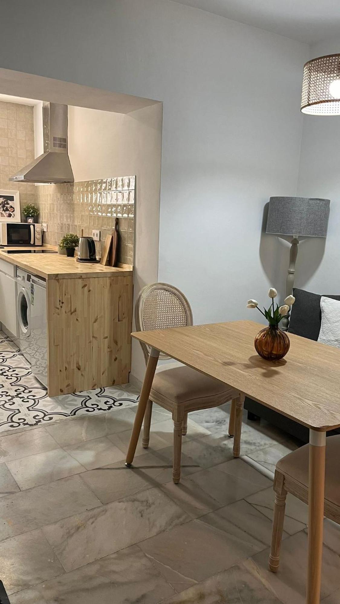 Apartamento En Casco Antiguo - Plaza De La Gavidia Sevilla Buitenkant foto